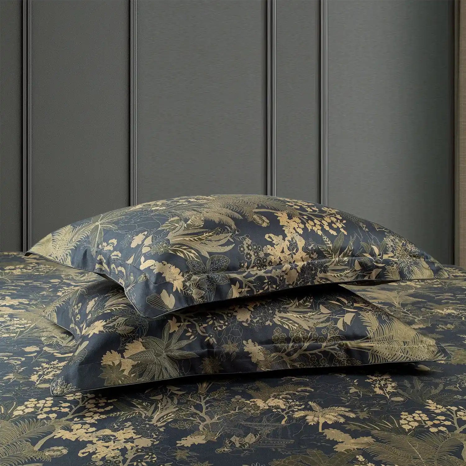 Global Black Cotton Prints Bedding Collection