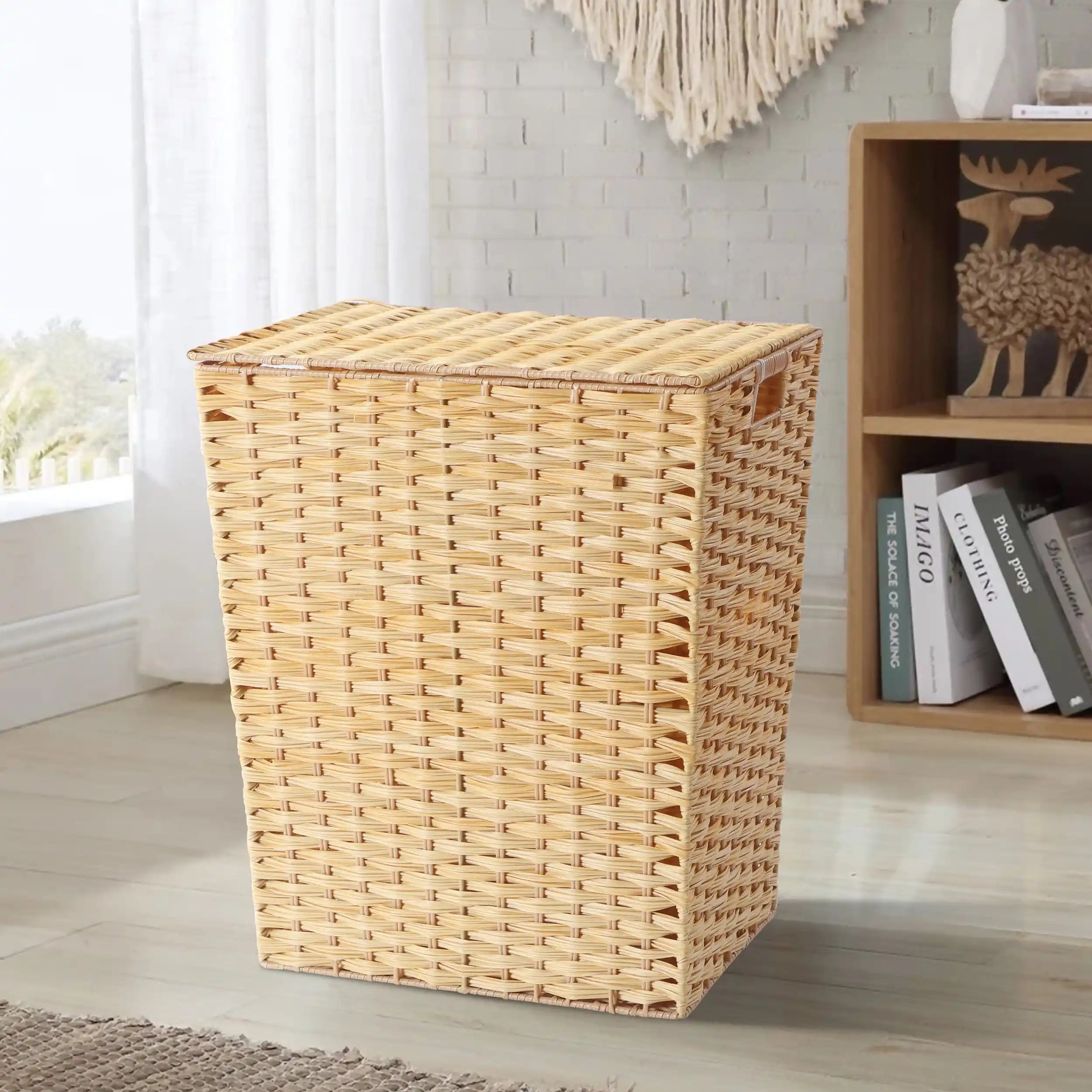 Natural Wicker Laundry Basket with Lid