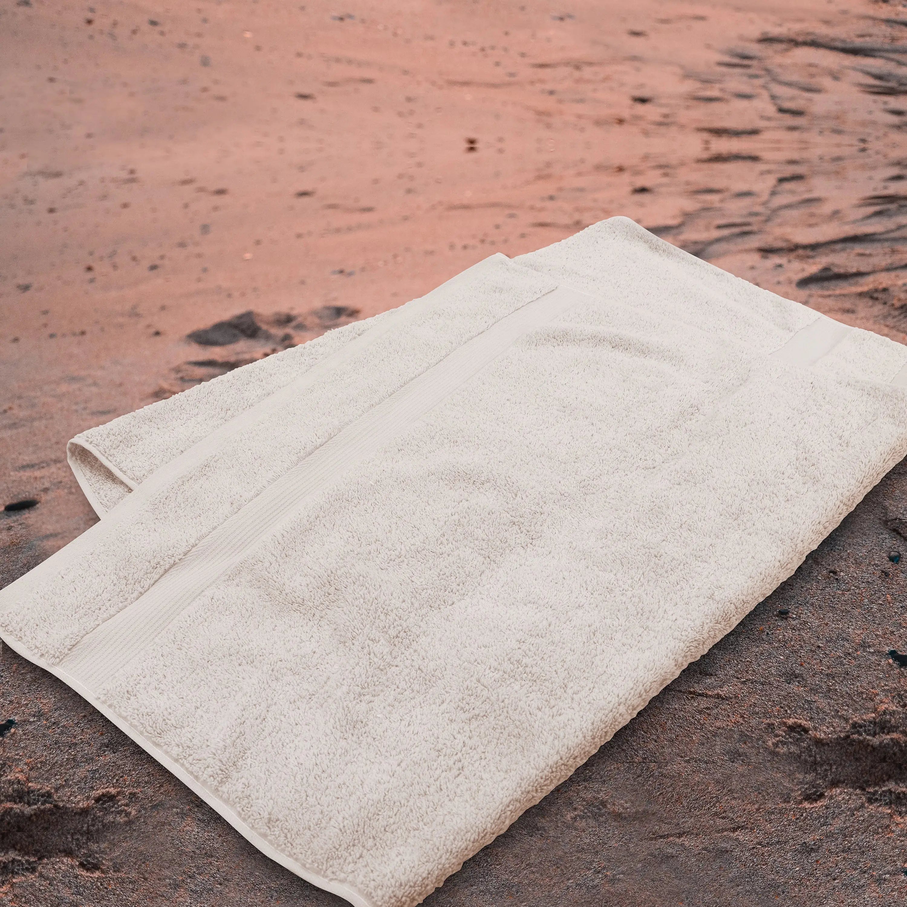 Ring Spun Cotton Luxurious Bath Towels