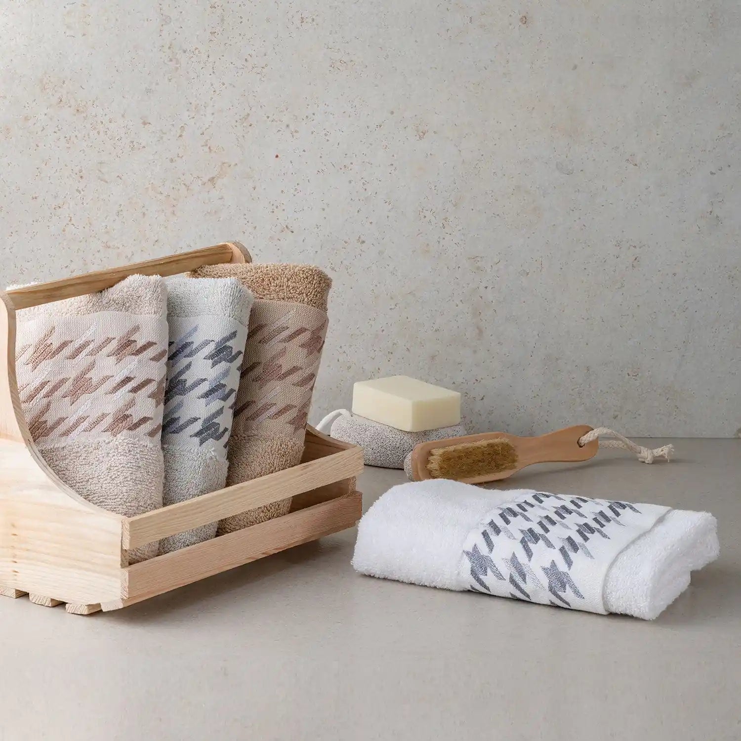 Emporio Leonora Hand Towel 2Pc