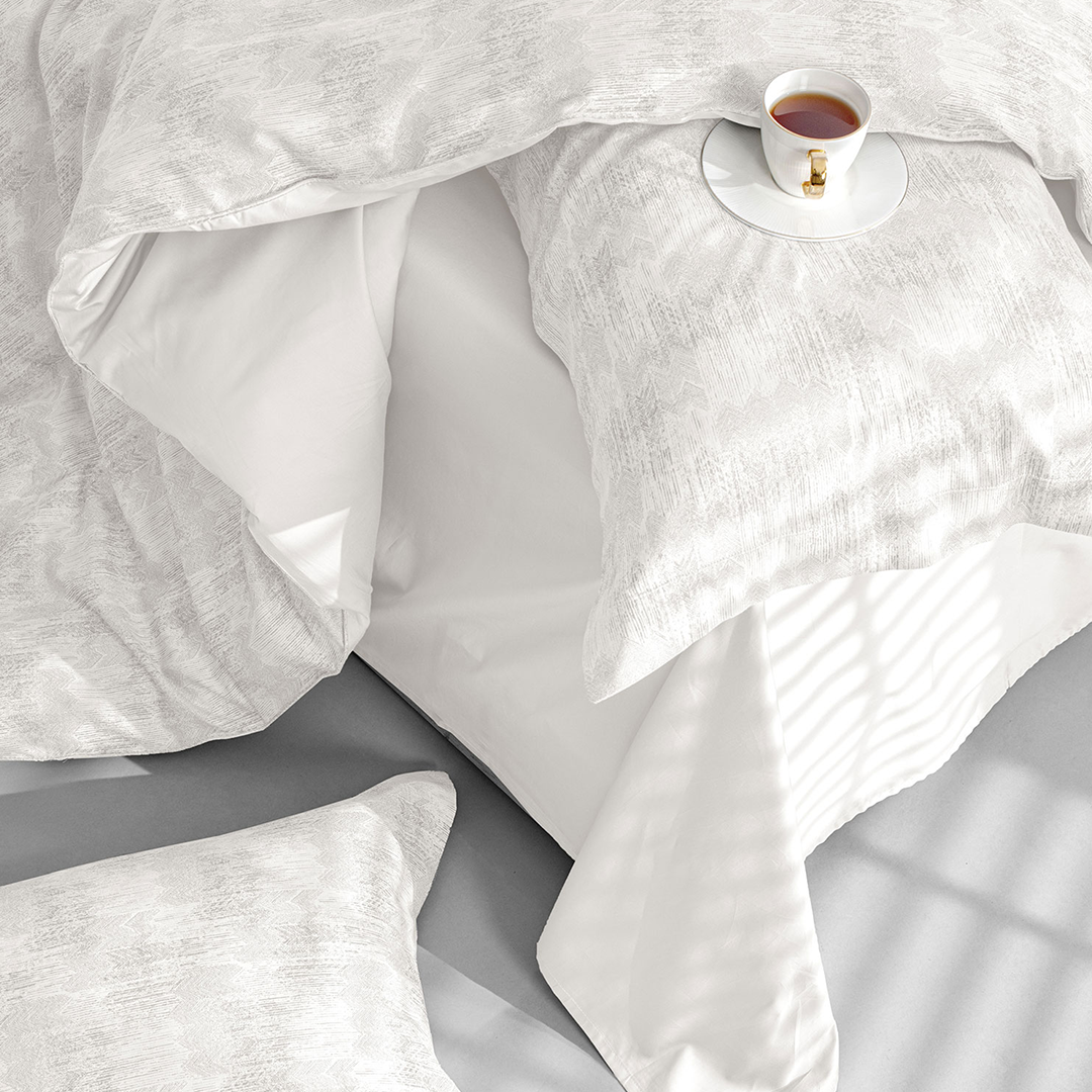 700 TC Italian Couture Bedsheet Set