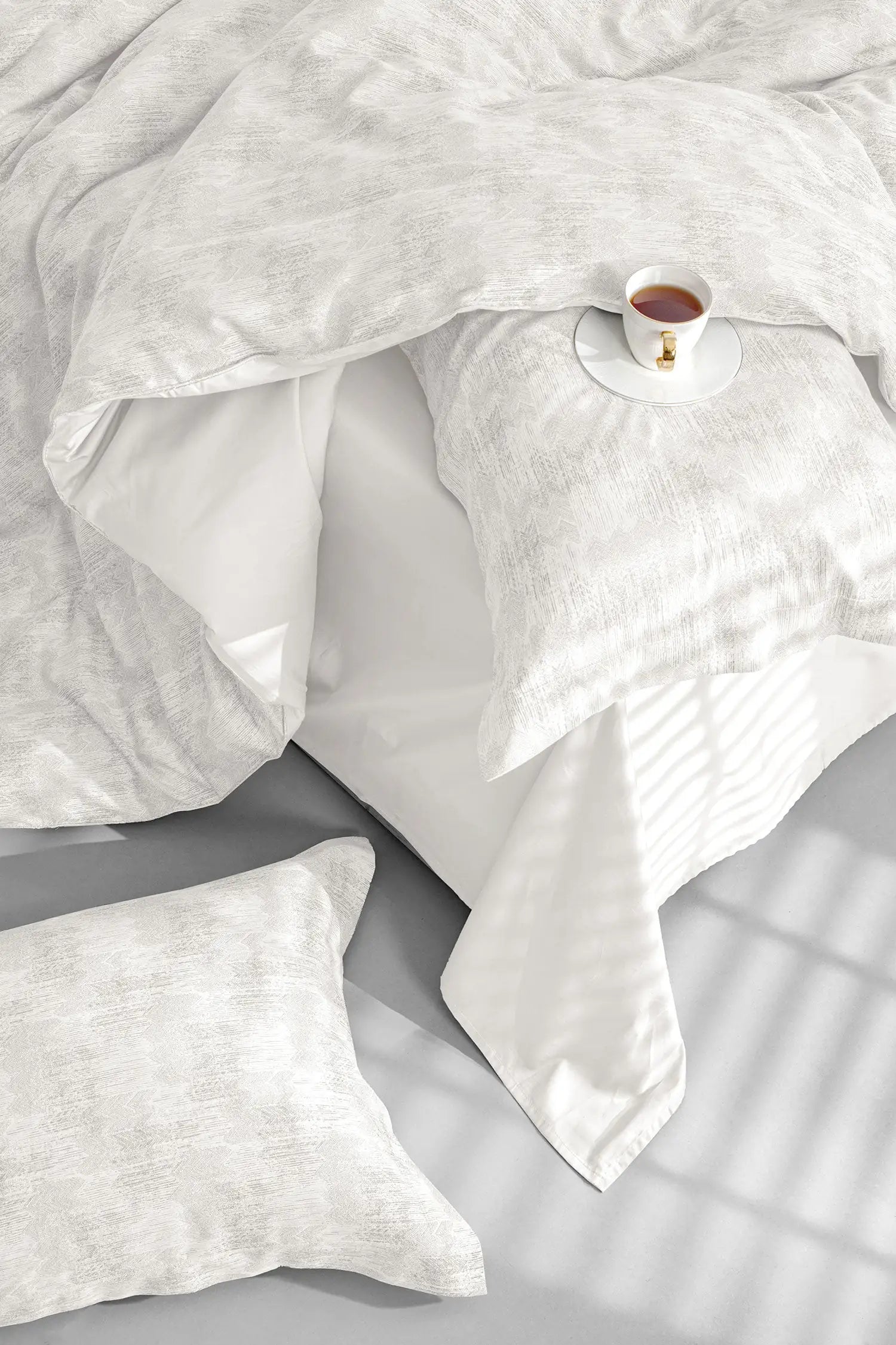 700 TC Italian Couture Luxury Bedsheet Set