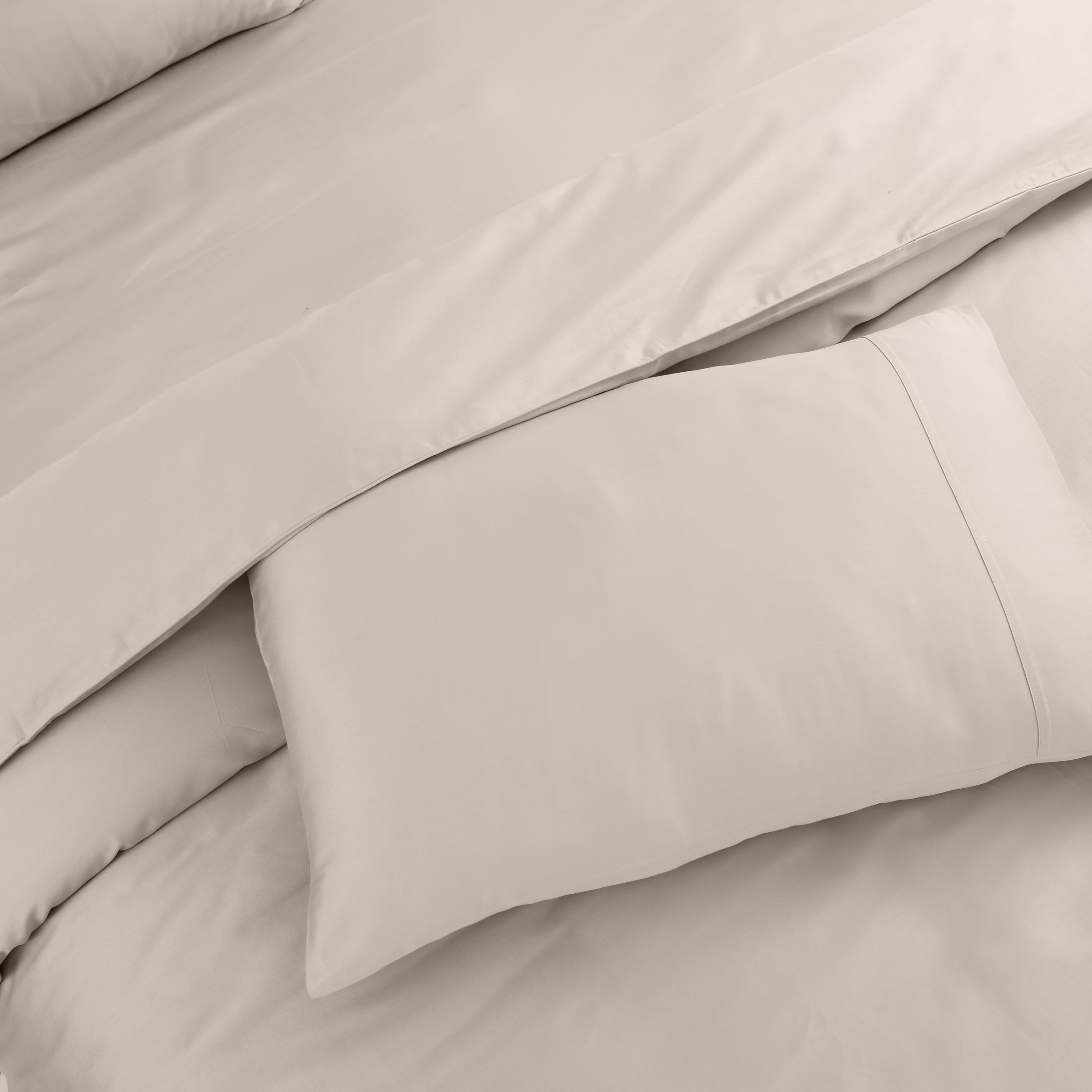 Madison Avenue 4PC Bedding Set