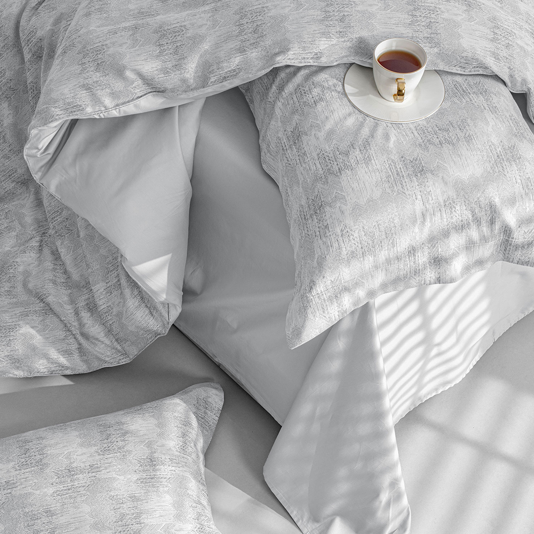 700 TC Italian Couture Bedsheet Set