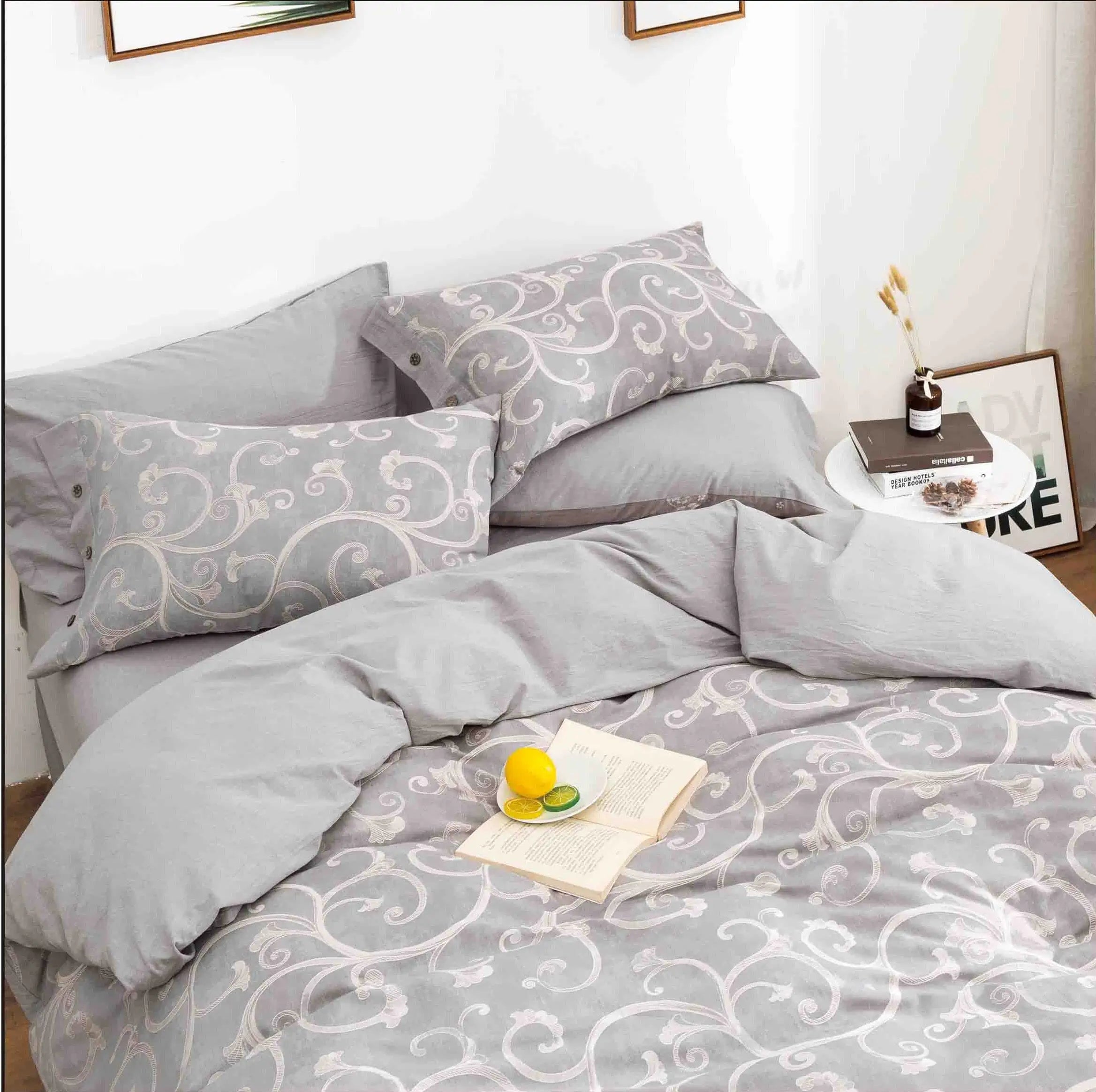 100 % WASHED COTTON BREATHABLE BEDDING