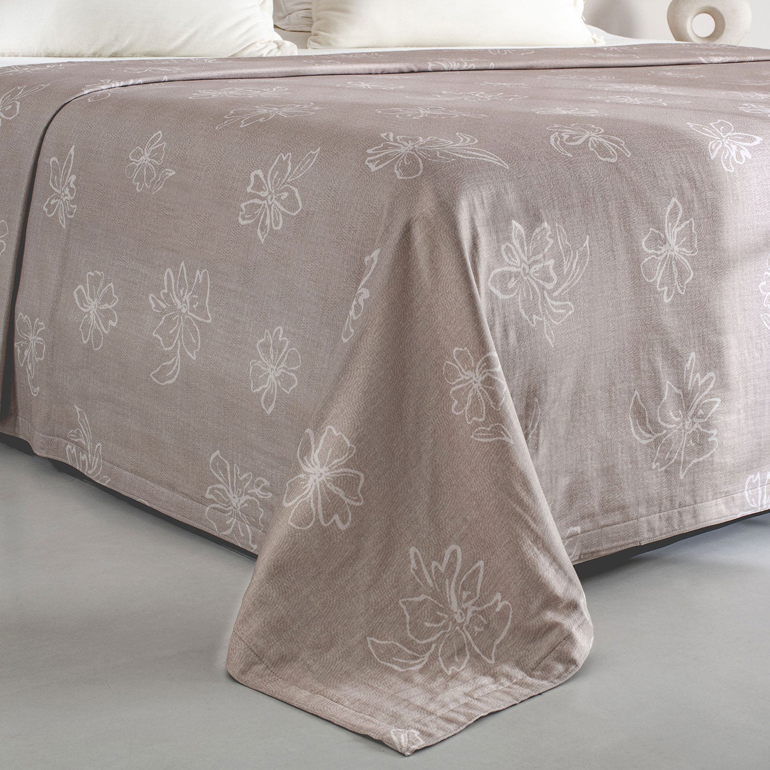 Taupe
