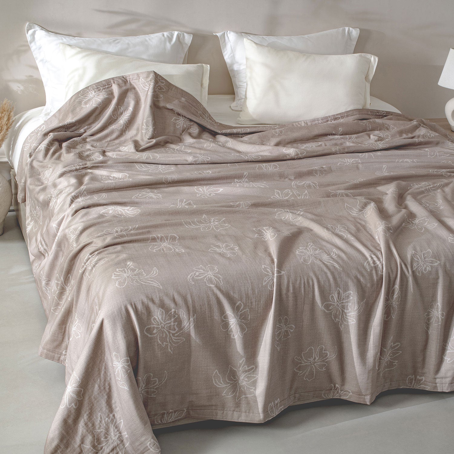 Taupe