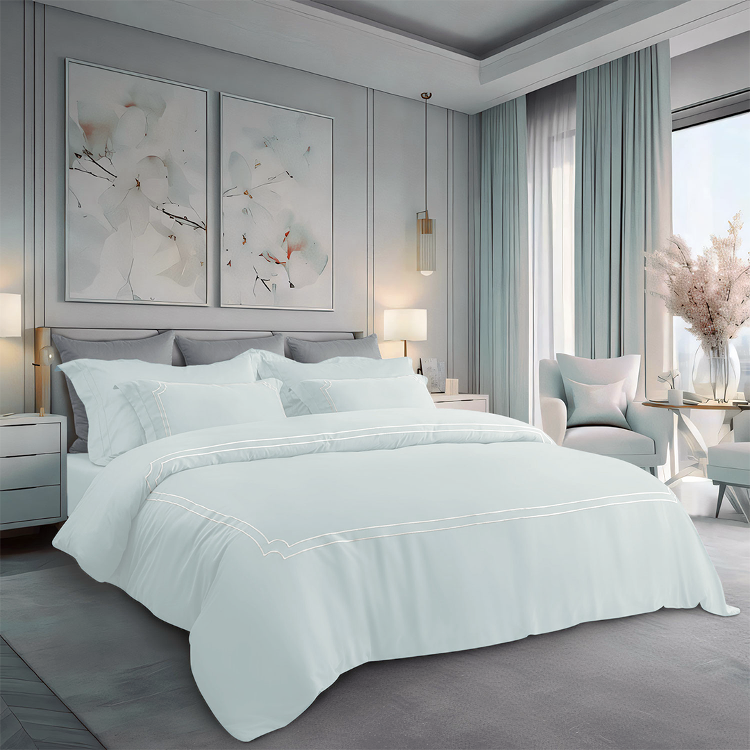 The MASTER BEDROOM BEDDING 4 PCS SET - 550 TC