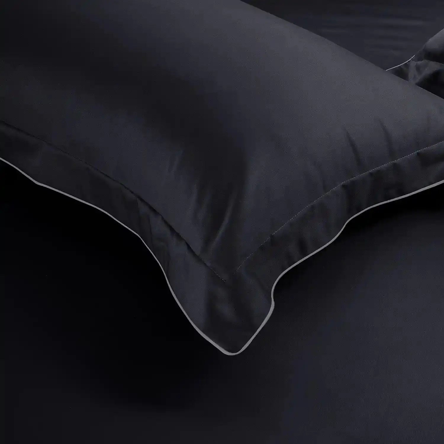 500TC Italian Pillow Cover