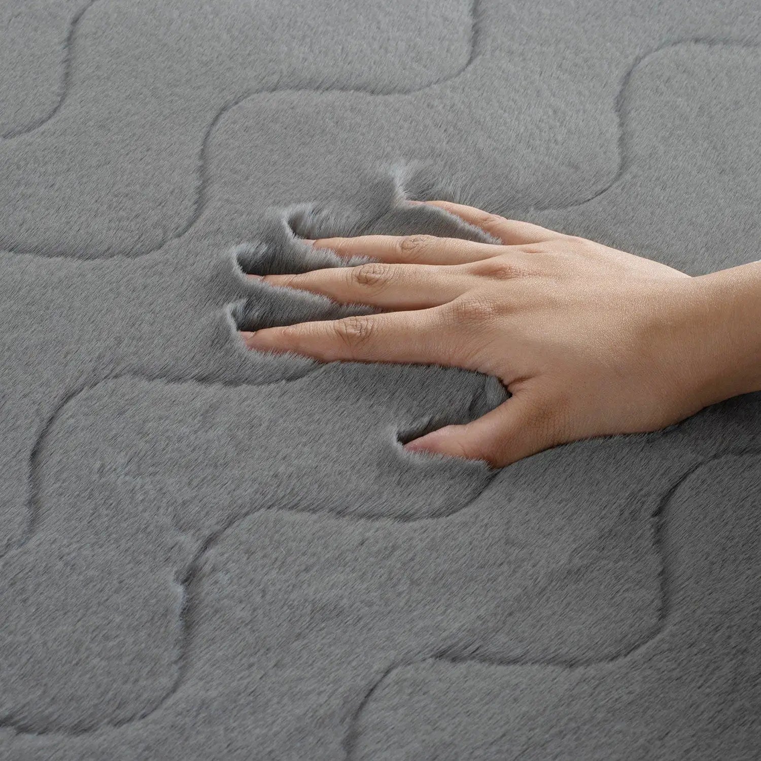 001 Frost Grey