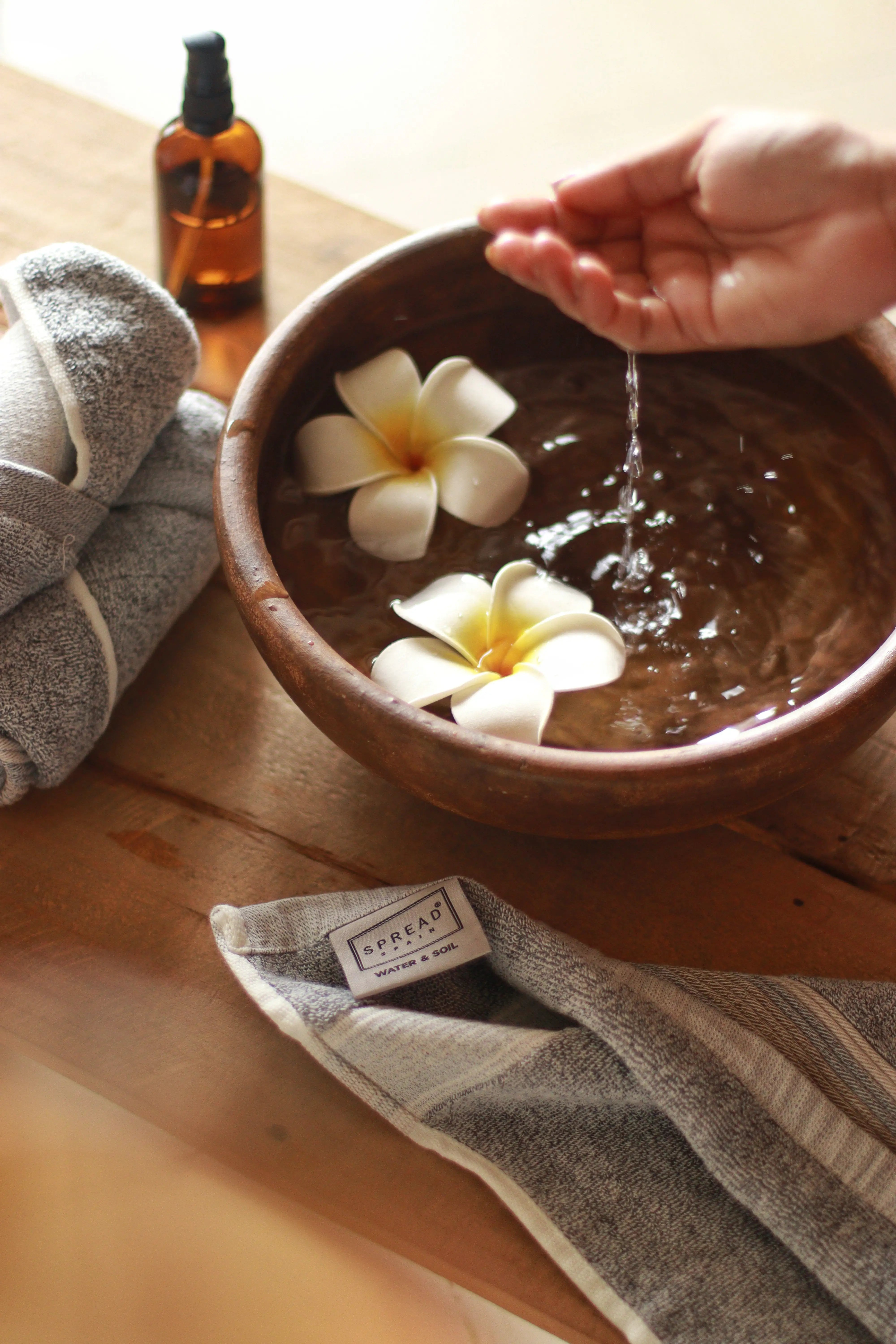 Water & Soil Towels