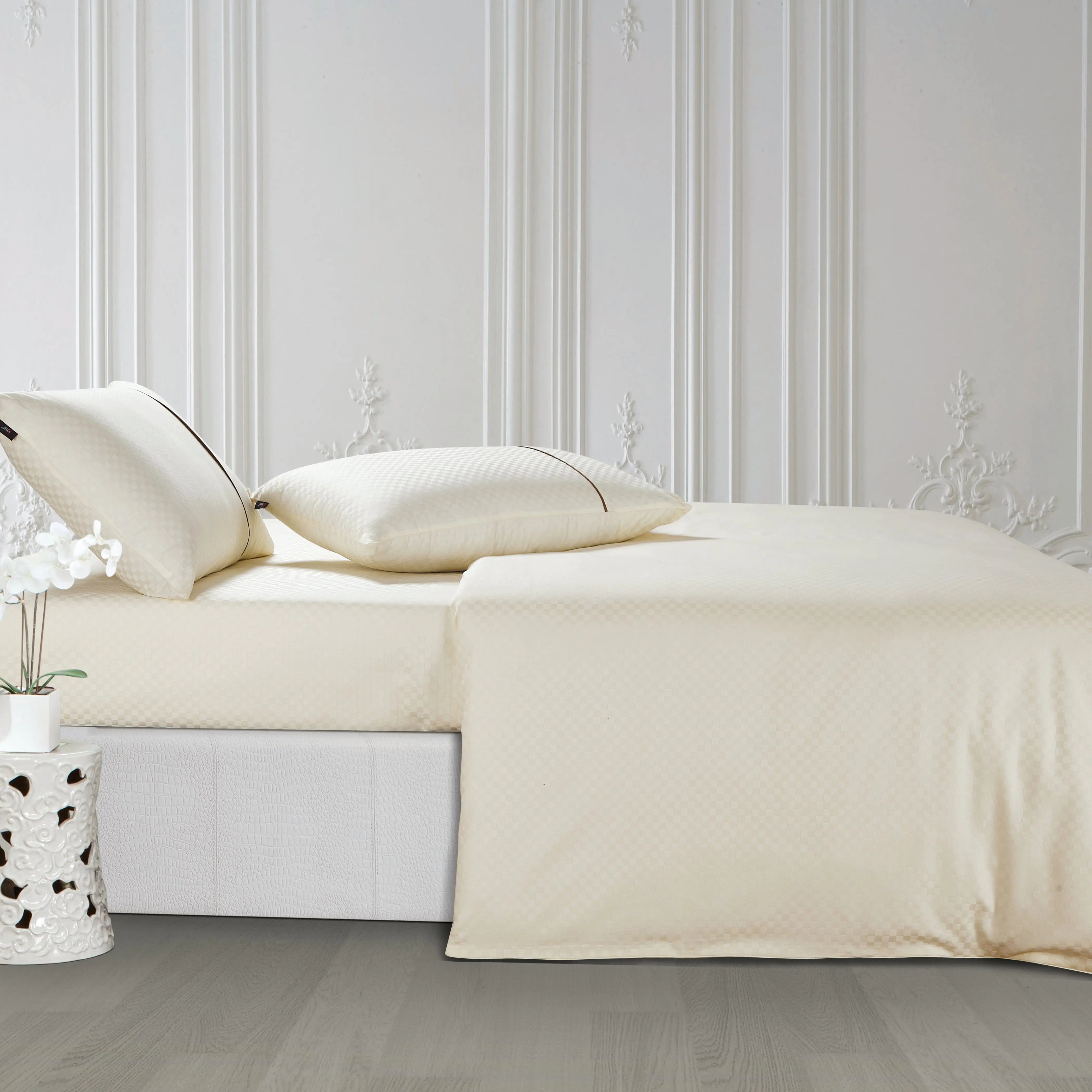 Oxford Bedding Collection