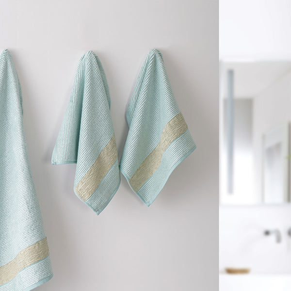 Light Blue 01