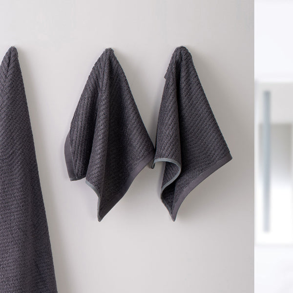Grey 04