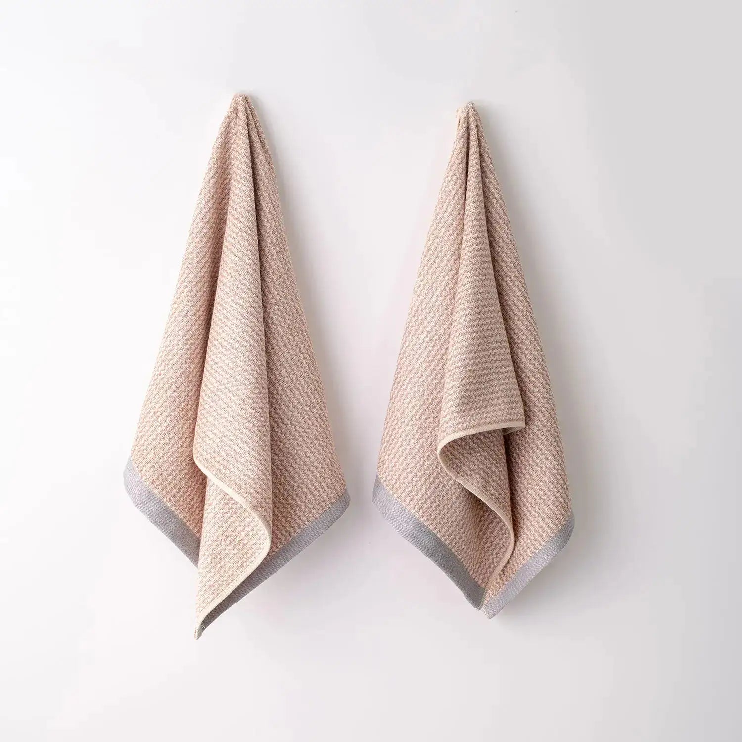 Beige 02