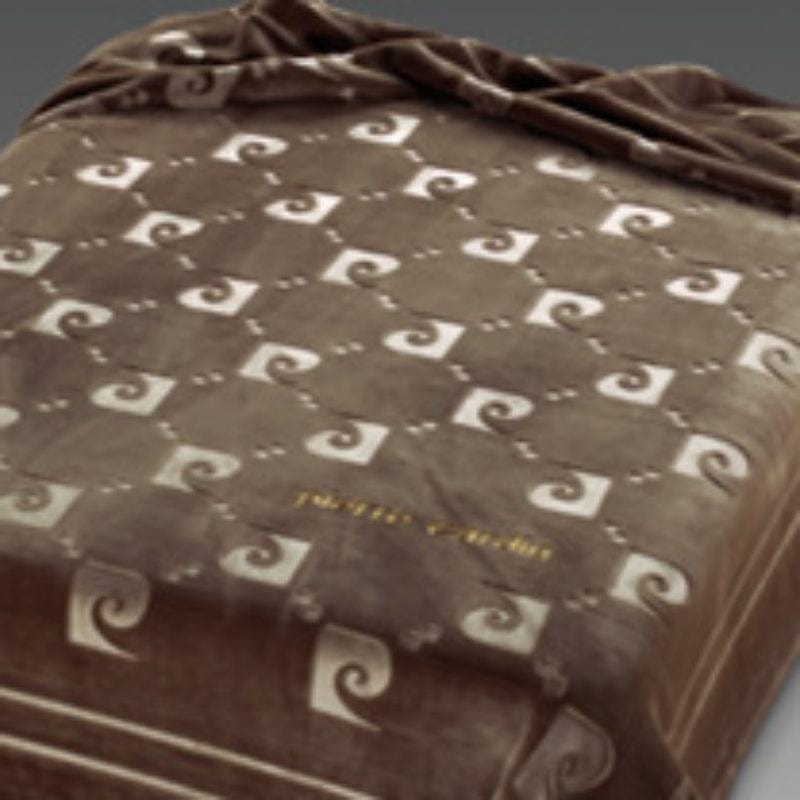 PIERRE CARDIN BLANKETS Spread Home