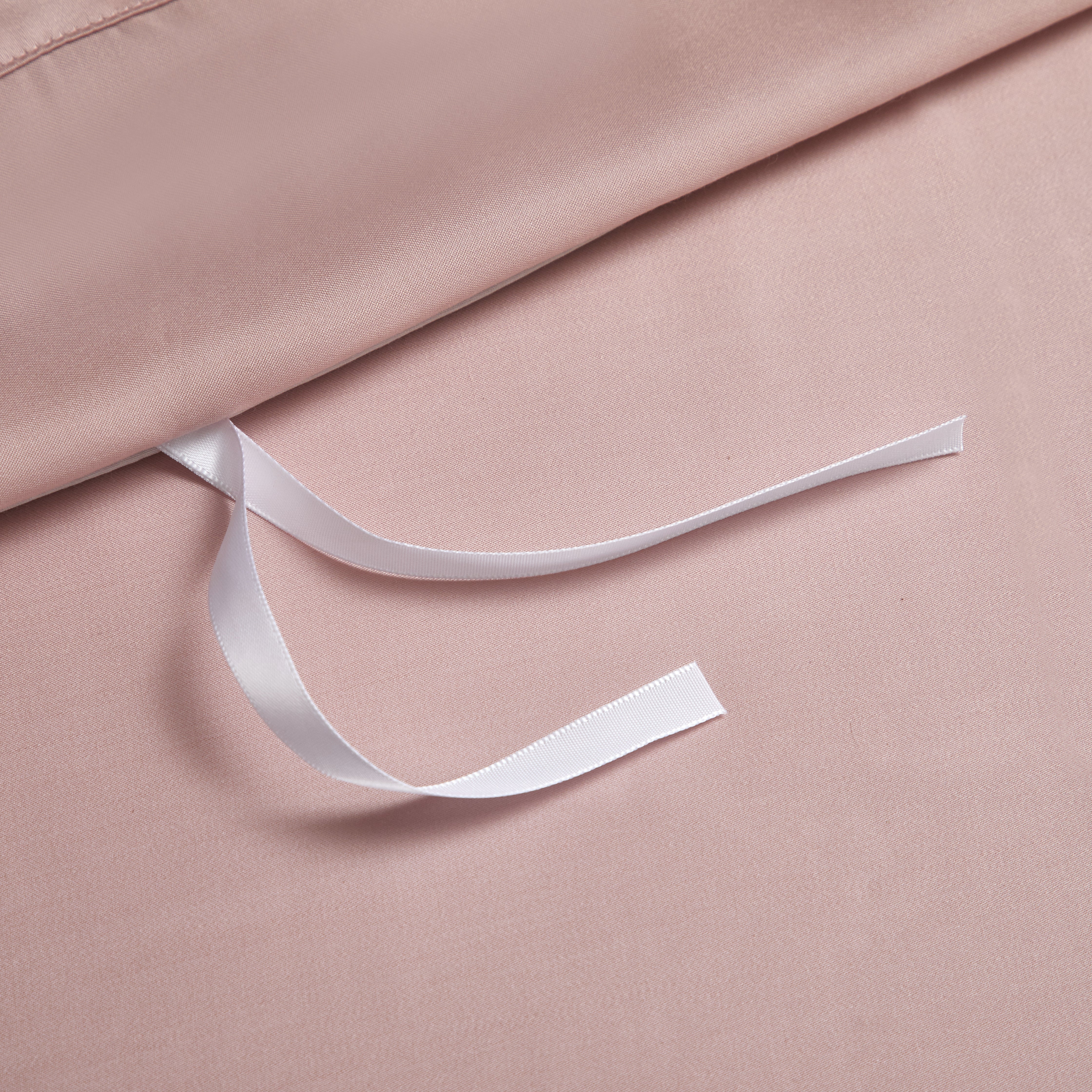 Silk Bedding -test page