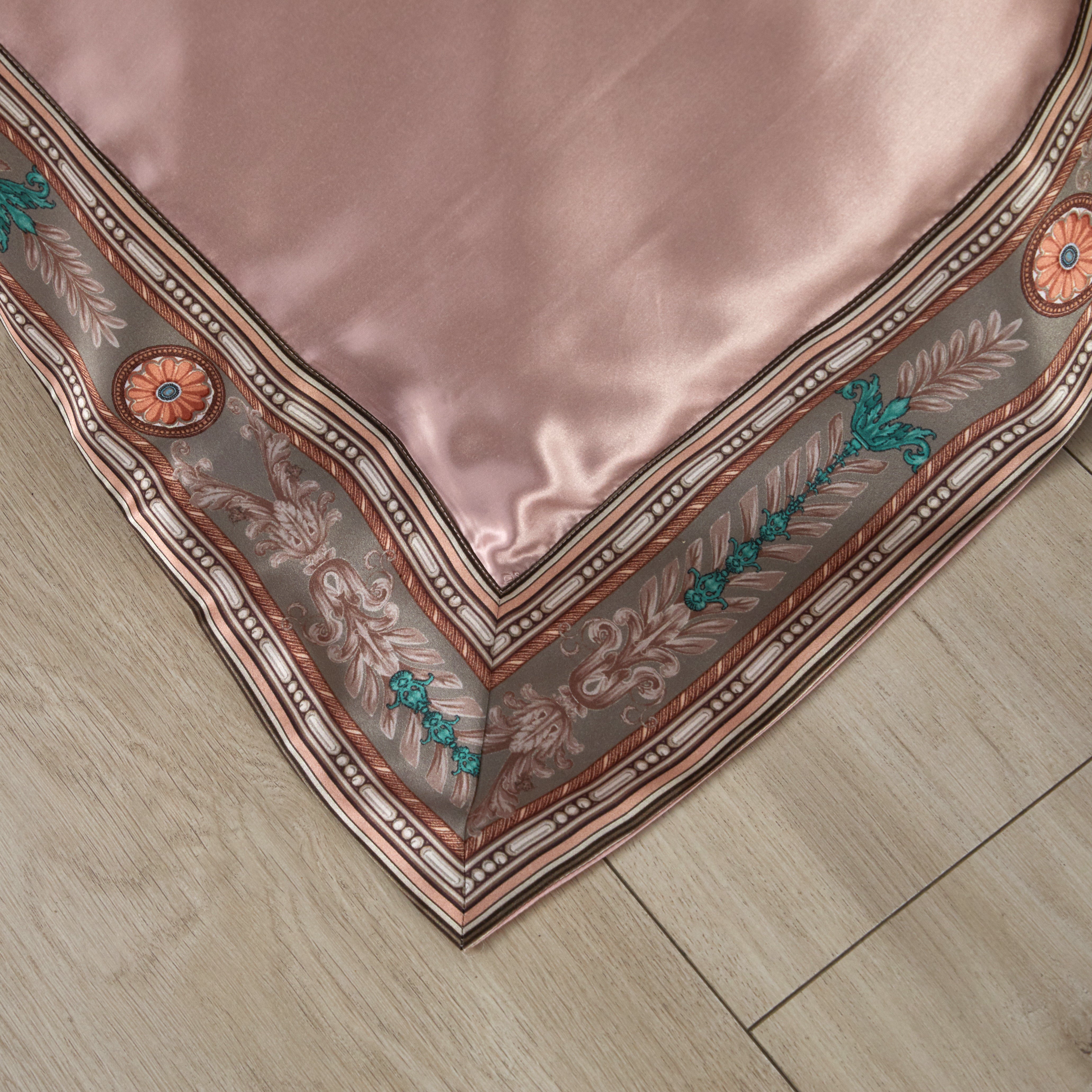 Silk Bedding -test page