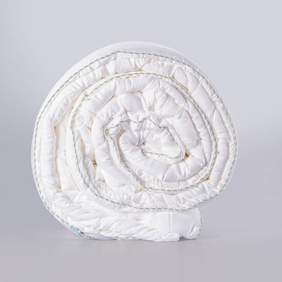 Lightweight Extreme Winter Quilt made from extracts of Natural Wood - TENCEL™ ( Certified by a Swiss laboratory)