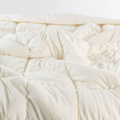 Arctic Premium Ultrasoft, Antiallergic Extreme Winter Quilt, Comforter-700 GSM. (OEKO Certified)