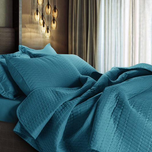 Crystal Day And Night Bedcovers | Luxurious King Size Bed Cover