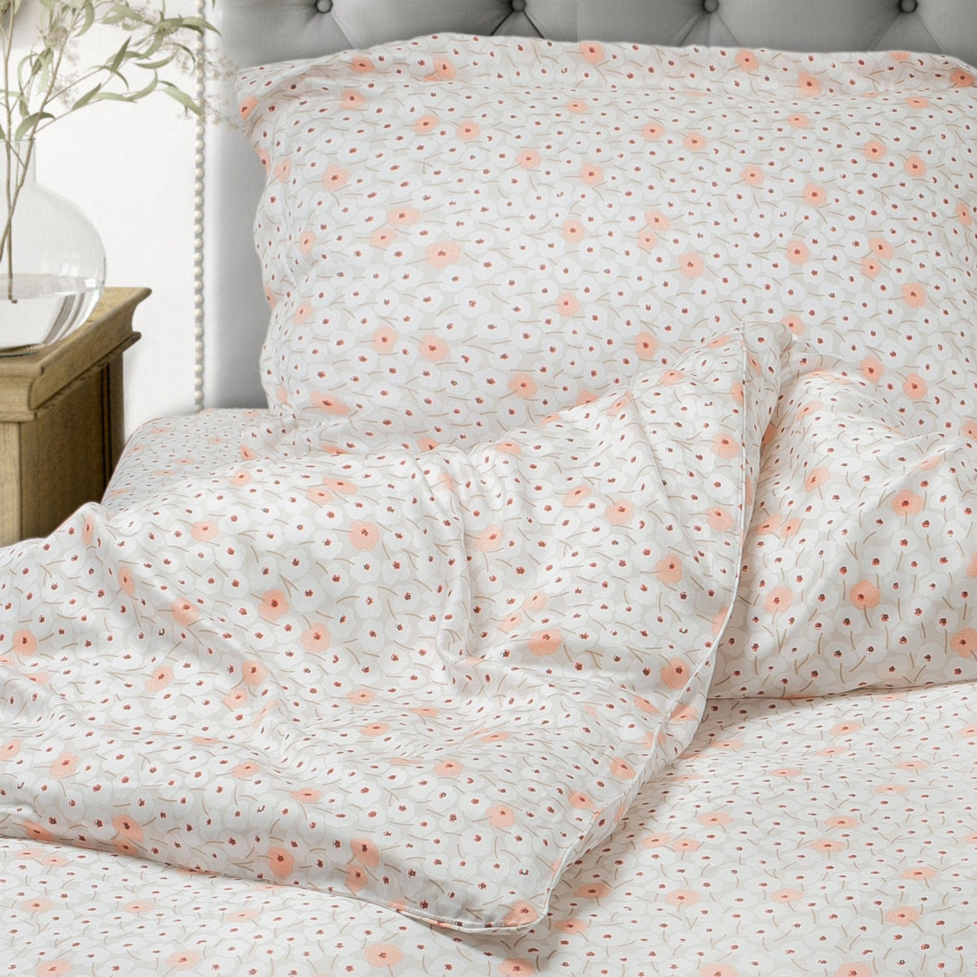 400 Thread Count Super King Size Bedsheet 2.74mtr. x 2.74 mtr. with 2 Pillow Covers