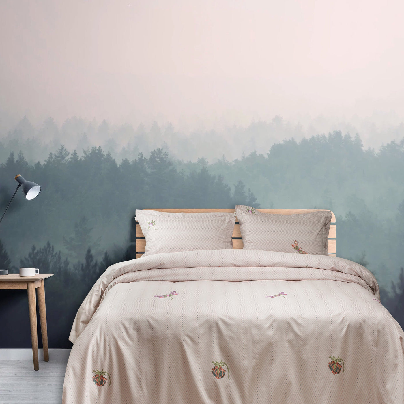 350 Thread Count Super King Size Bedsheet 2.74mtr. x 2.74 mtr. with 2 Pillow Covers