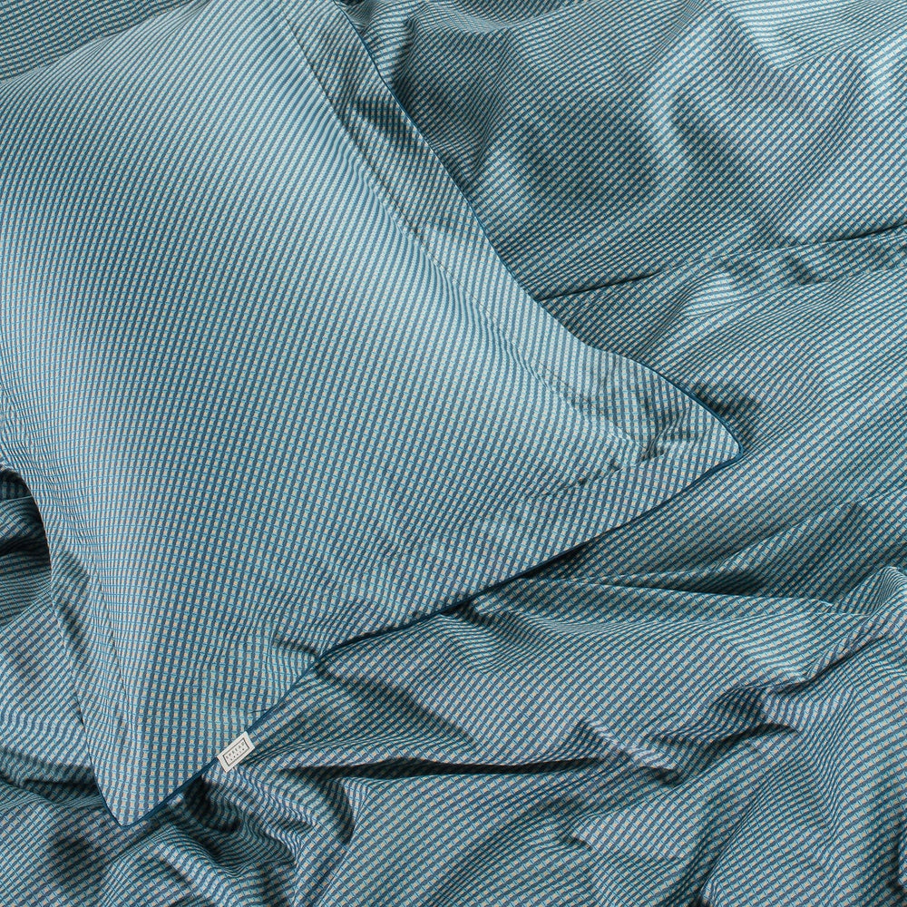 04 Blue