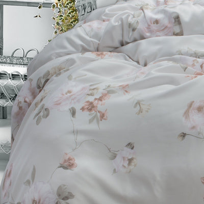 400 Thread Count Super King Size Bedsheet 2.74mtr. x 2.74 mtr. with 2 Pillow Covers