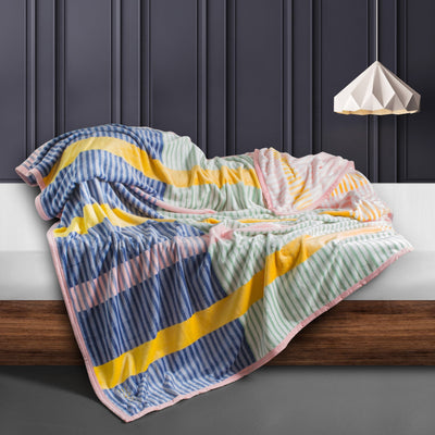 Esprit Blanket