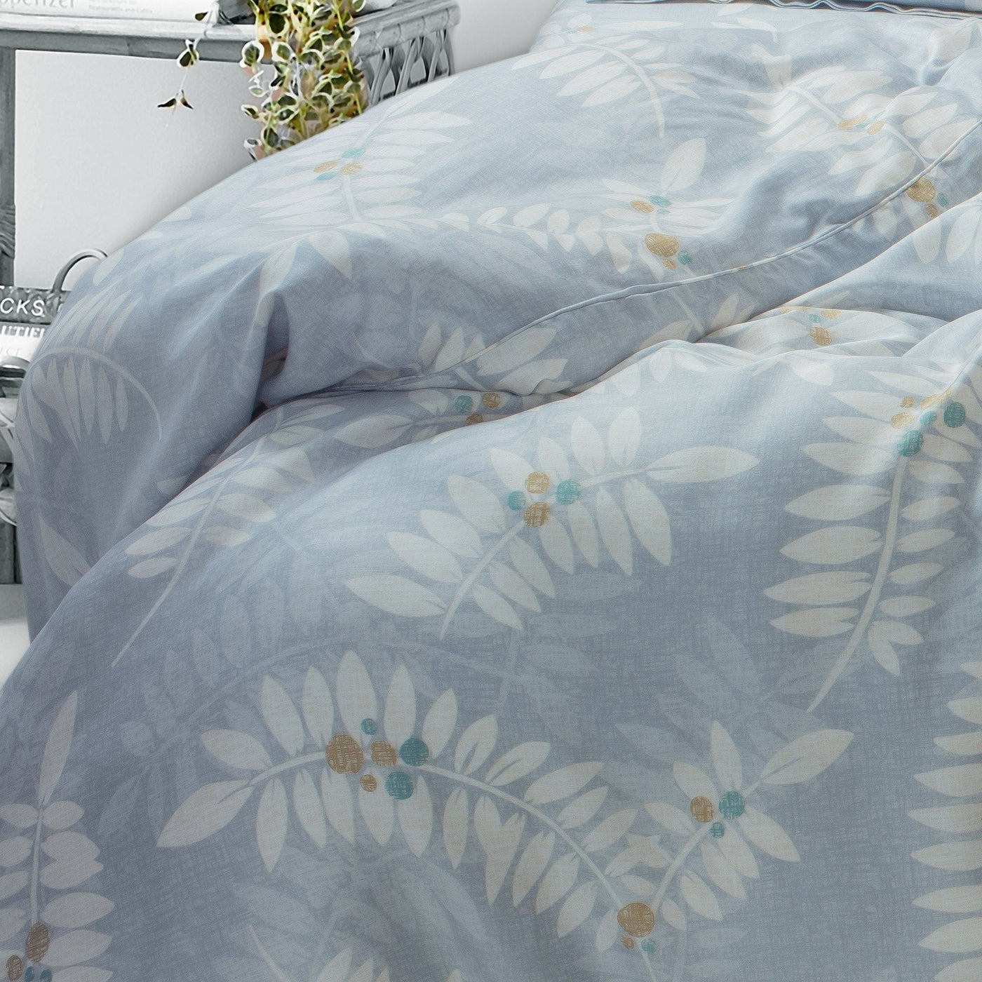 400 Thread Count Super King Size Bedsheet 2.74mtr. x 2.74 mtr. with 2 Pillow Covers
