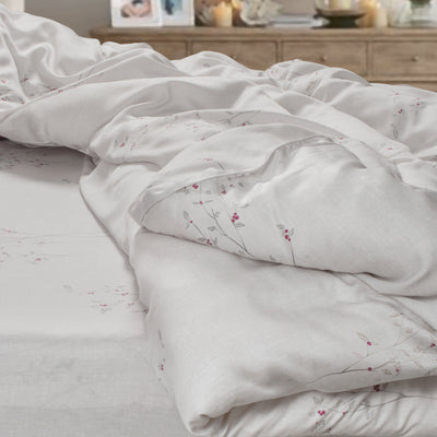 400 Thread Count Super King Size Bedsheet 2.74mtr. x 2.74 mtr. with 2 Pillow Covers