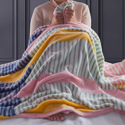 Esprit Blanket