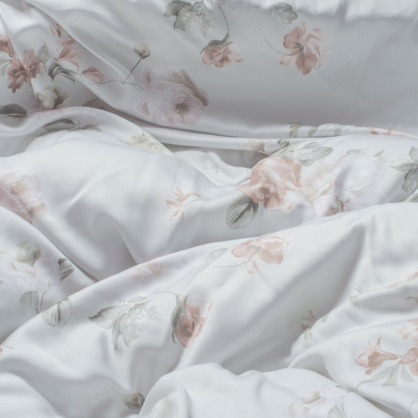 400 Thread Count Super King Size Bedsheet 2.74mtr. x 2.74 mtr. with 2 Pillow Covers