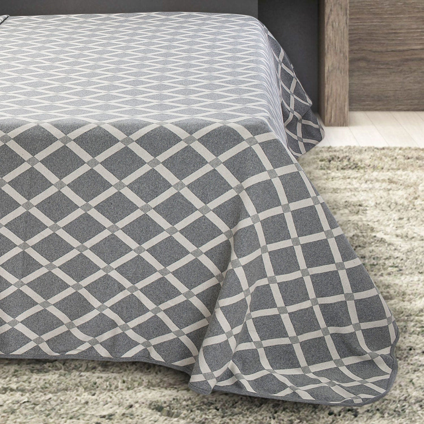 KNT BED SPREAD 001