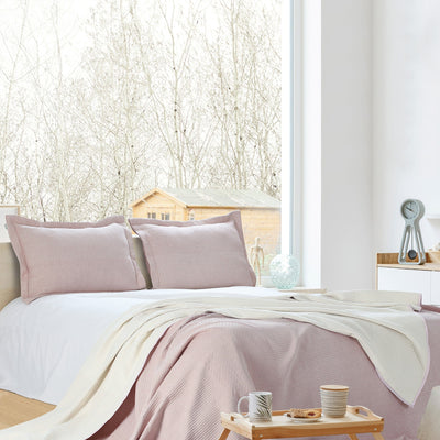 Norway Cotton Bedcover with 2 Pillow covers