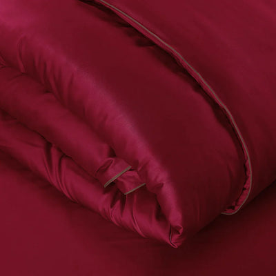 500 THREAD COUNT ITALIAN COTTON RED COVERS