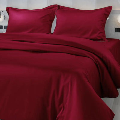 500 THREAD COUNT ITALIAN COTTON RED COVERS