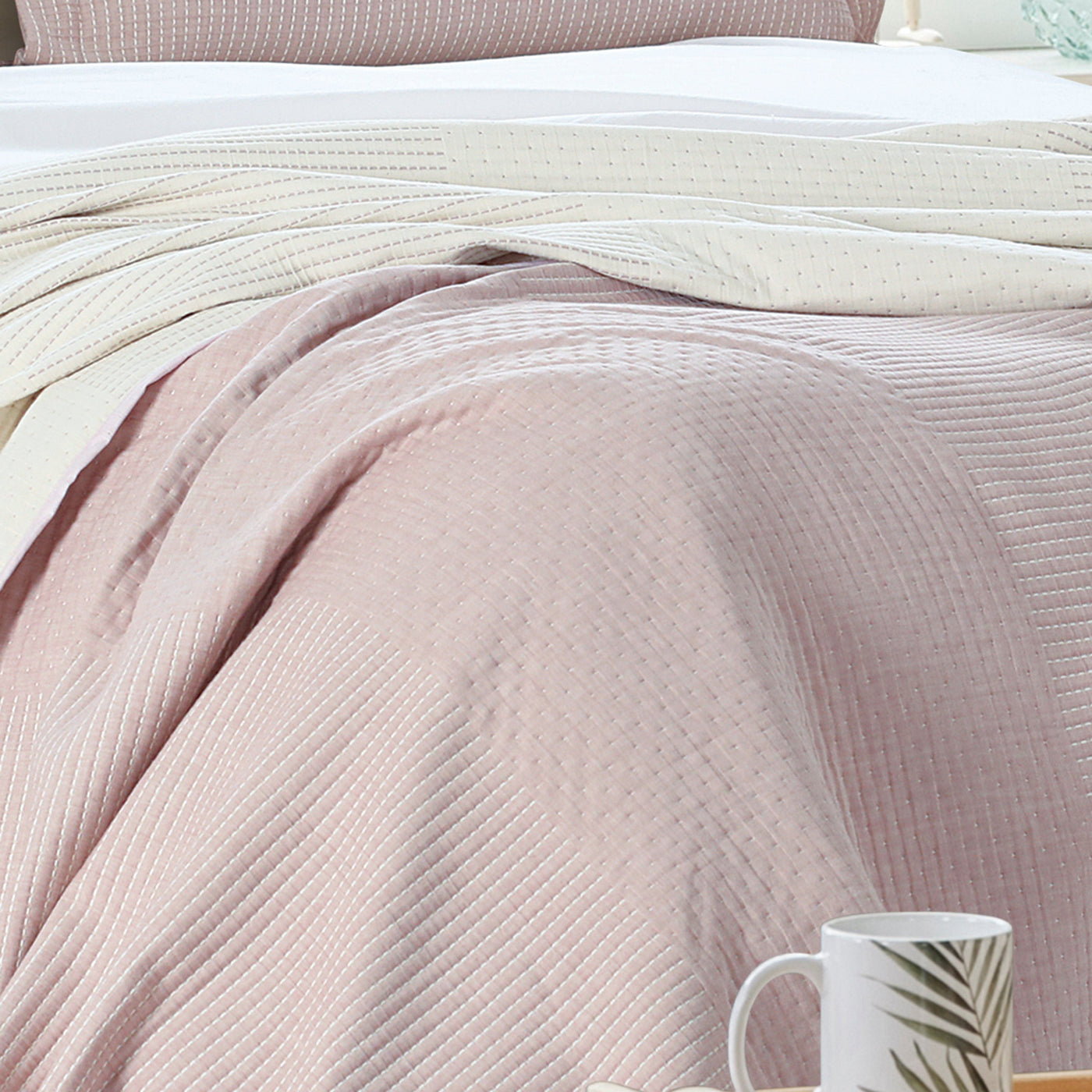 Norway Cotton Bedcover with 2 Pillow covers