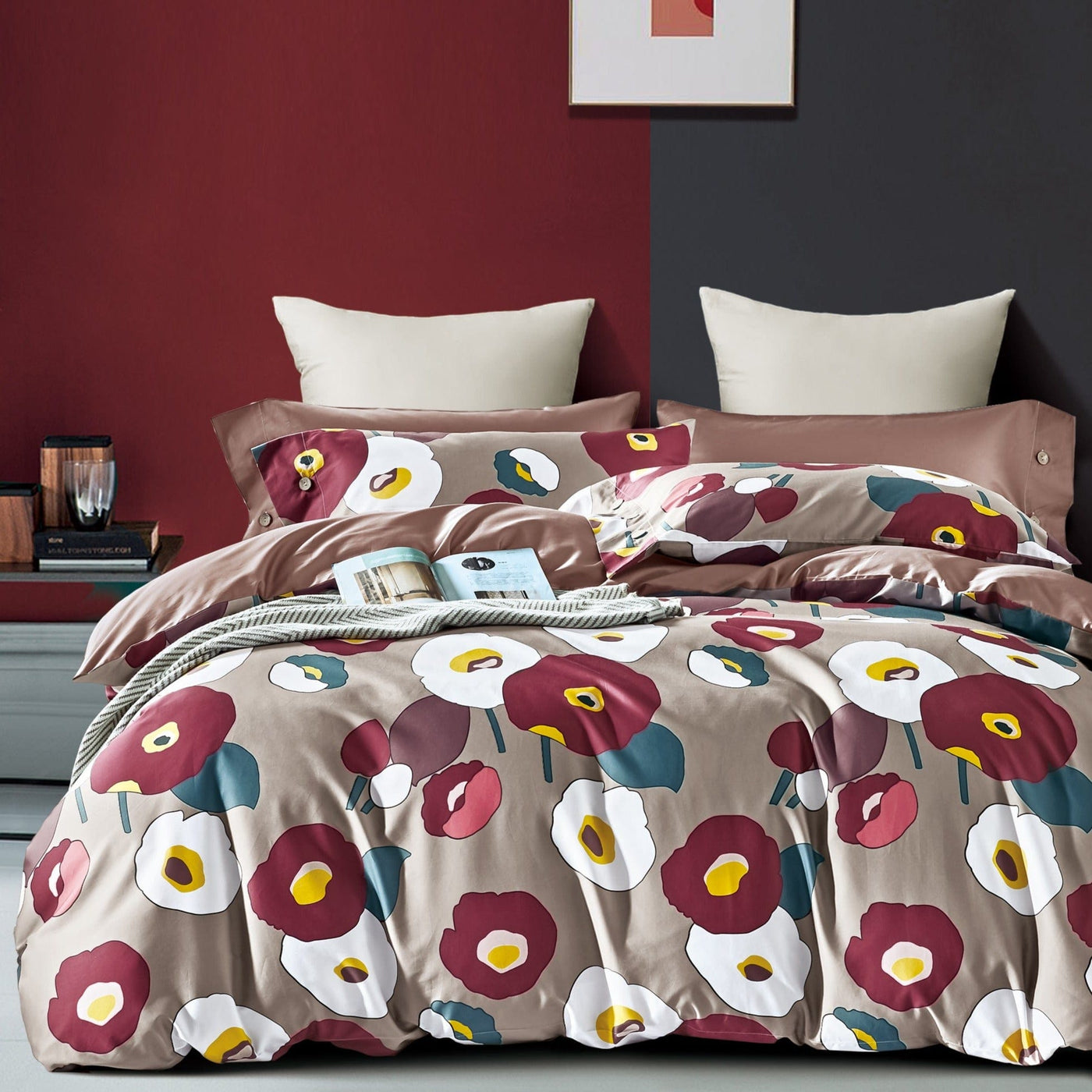 500 Thread Count Super King Size Bedsheet 2.74mtr. x 2.74 mtr. & 2 Pillow Covers