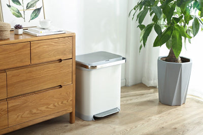 STAINLESS STEEL WASTEBIN WITH LID